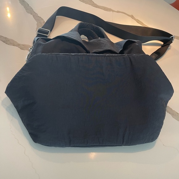 Lululemon On My Level Bag 2.0 - Picture 10 of 15